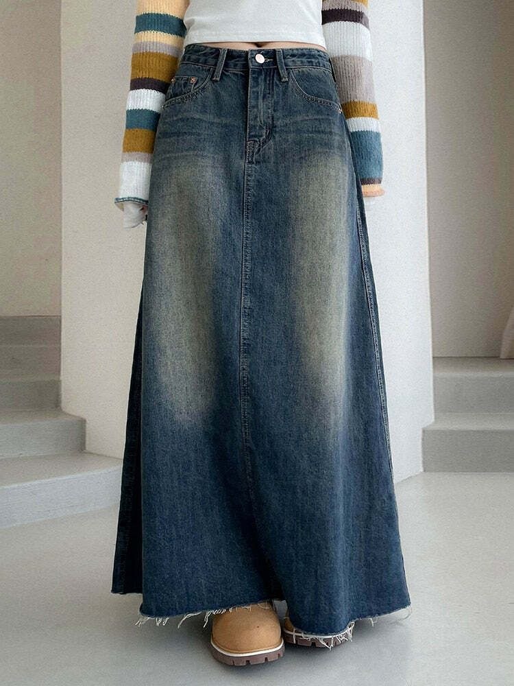 Women Dark Indigo Pleated Denim Maxi Skirt