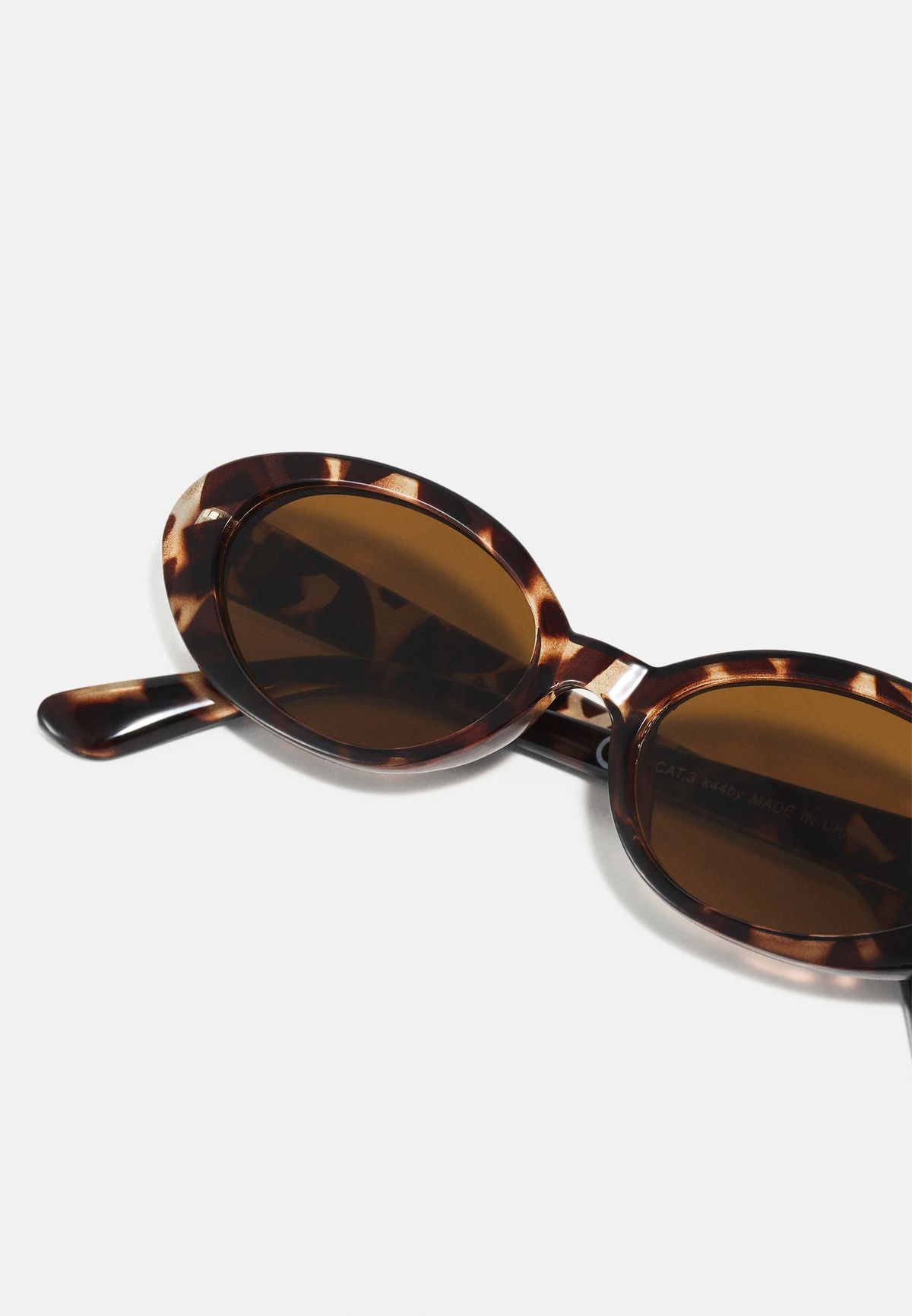 Tortoiseshell Vintage Oval Sunglasses