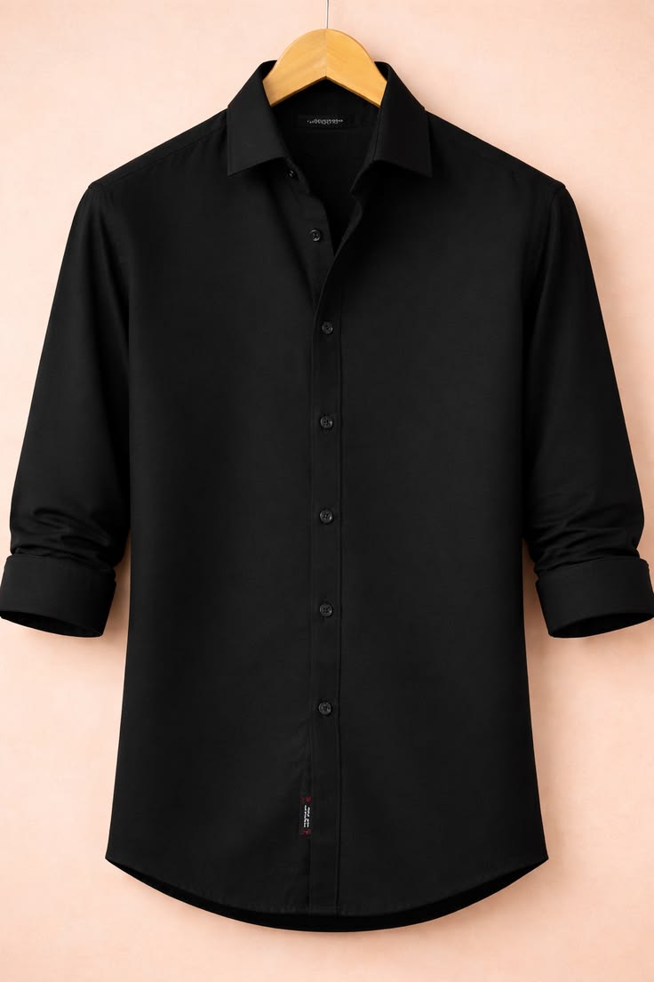 Men's Sleek Pitch Black Slim-Fit Shirt