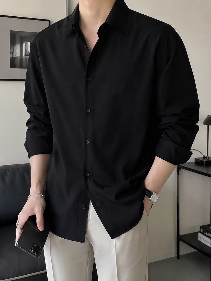 Men's Sleek Pitch Black Slim-Fit Shirt